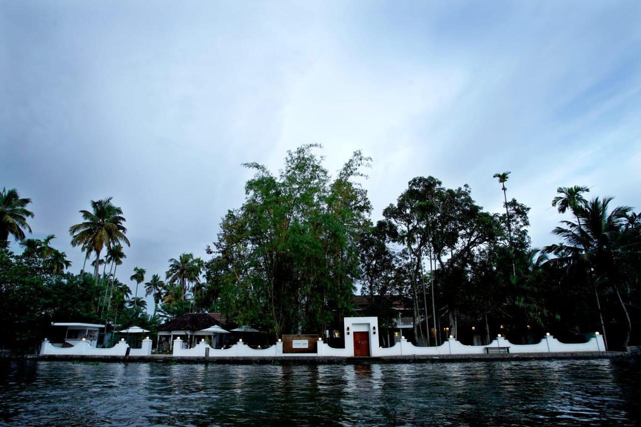 Bamboo Lagoon Backwater Front Resort Alappuzha Εξωτερικό φωτογραφία