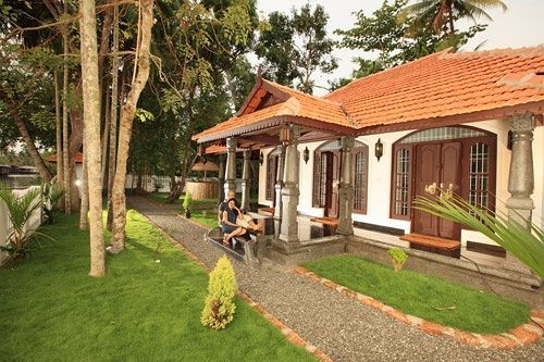 Bamboo Lagoon Backwater Front Resort Alappuzha Εξωτερικό φωτογραφία